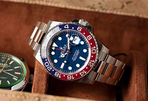 rolex gmt master 2 how to use|rolex gmt master 2 models.